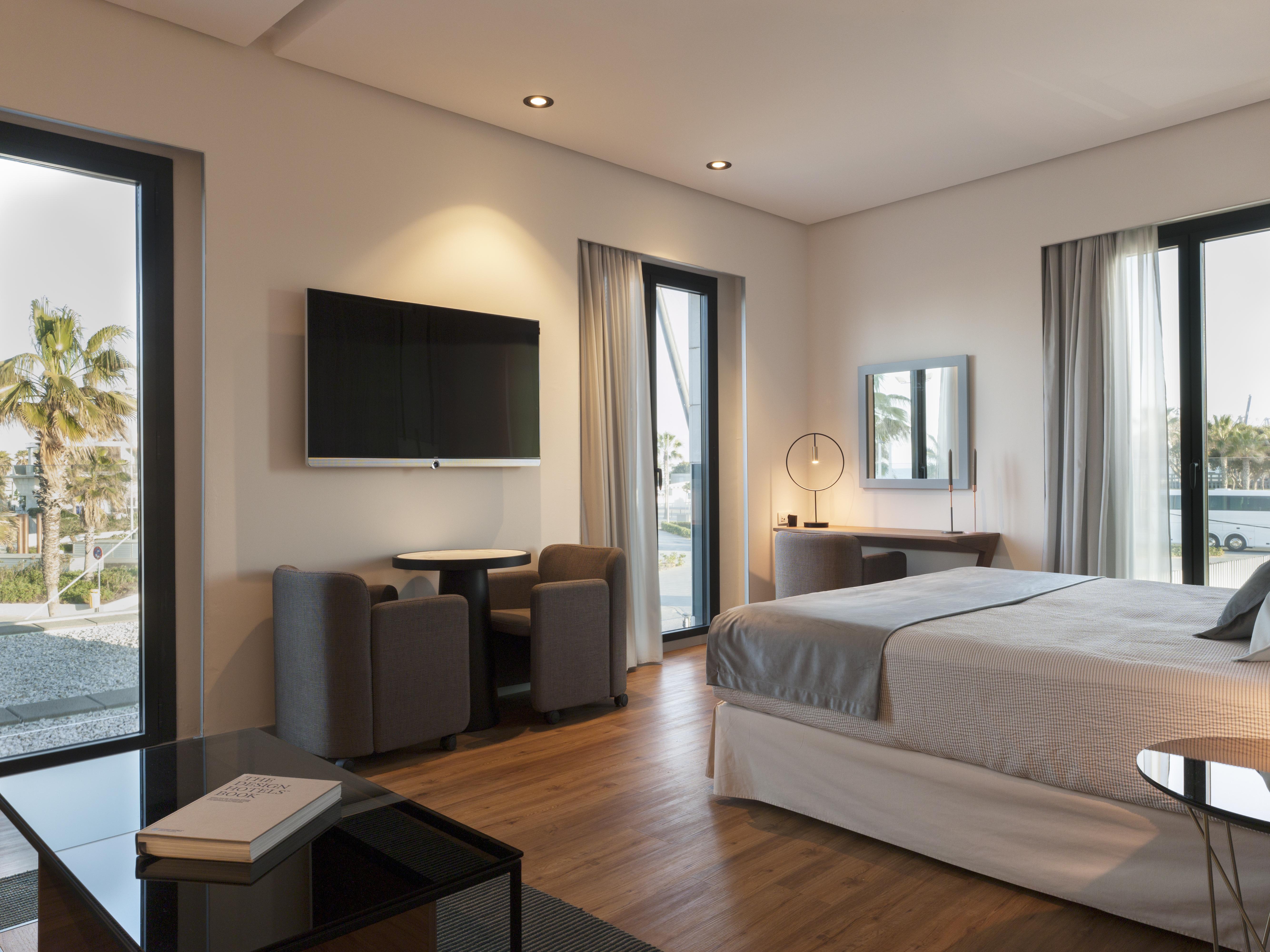 Hotel Neptuno Playa & Spa บาเลนเซีย ภายนอก รูปภาพ