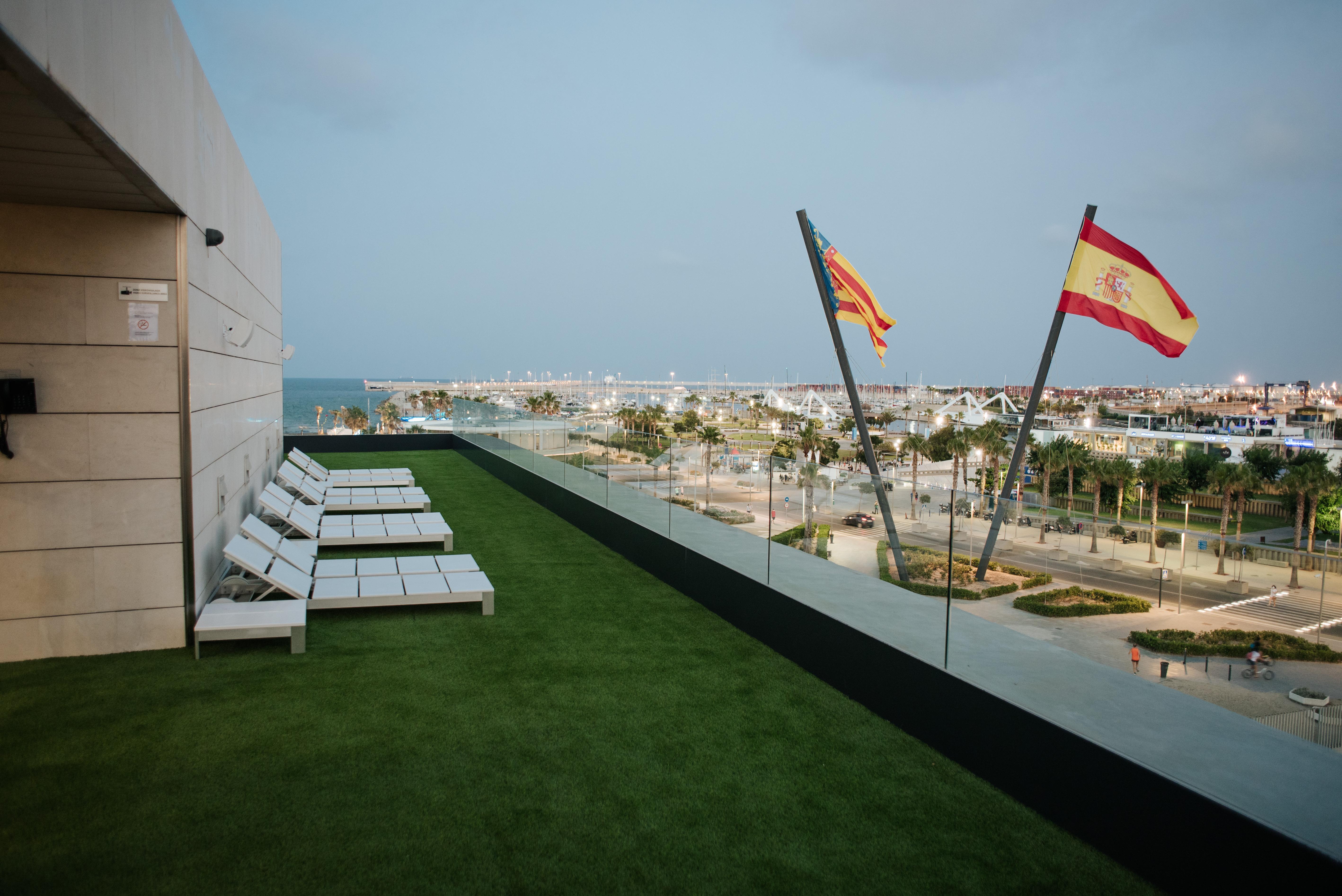 Hotel Neptuno Playa & Spa บาเลนเซีย ภายนอก รูปภาพ