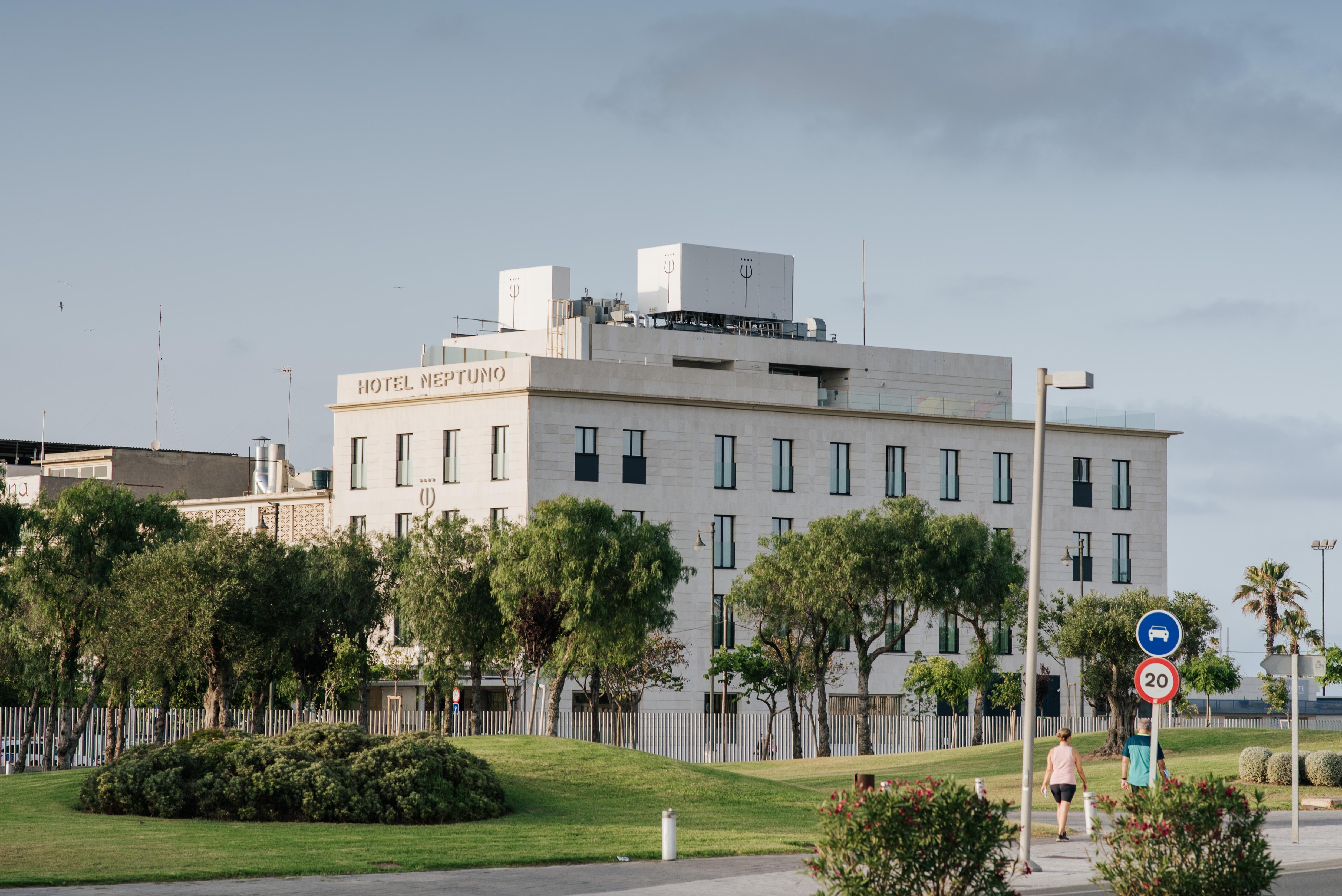 Hotel Neptuno Playa & Spa บาเลนเซีย ภายนอก รูปภาพ