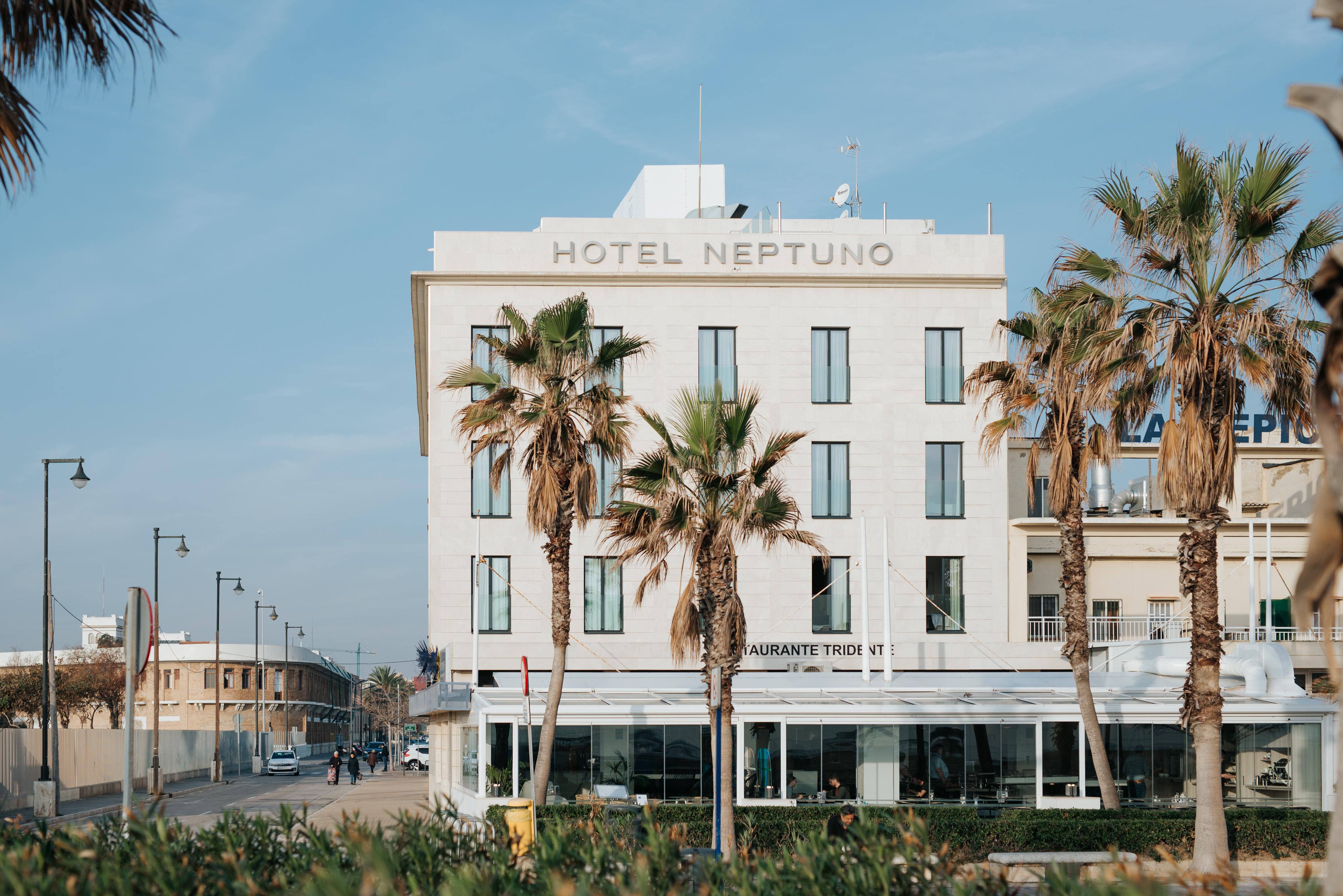 Hotel Neptuno Playa & Spa บาเลนเซีย ภายนอก รูปภาพ