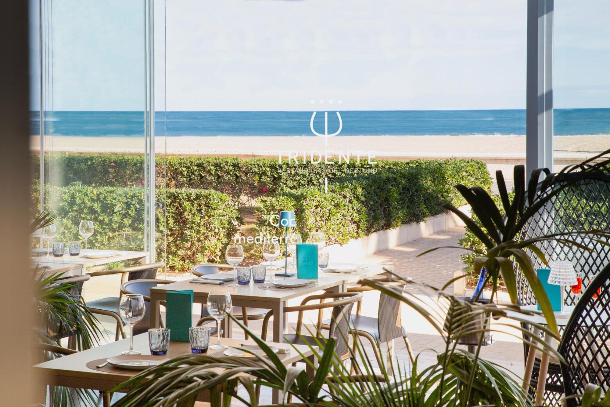 Hotel Neptuno Playa & Spa บาเลนเซีย ภายนอก รูปภาพ